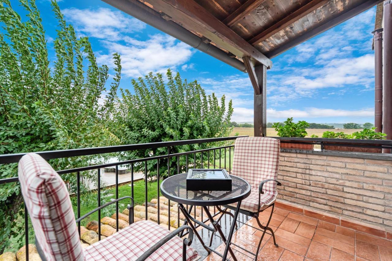 Casale Dei Gelsi Bed & Breakfast Castiglione In Teverina Eksteriør bilde