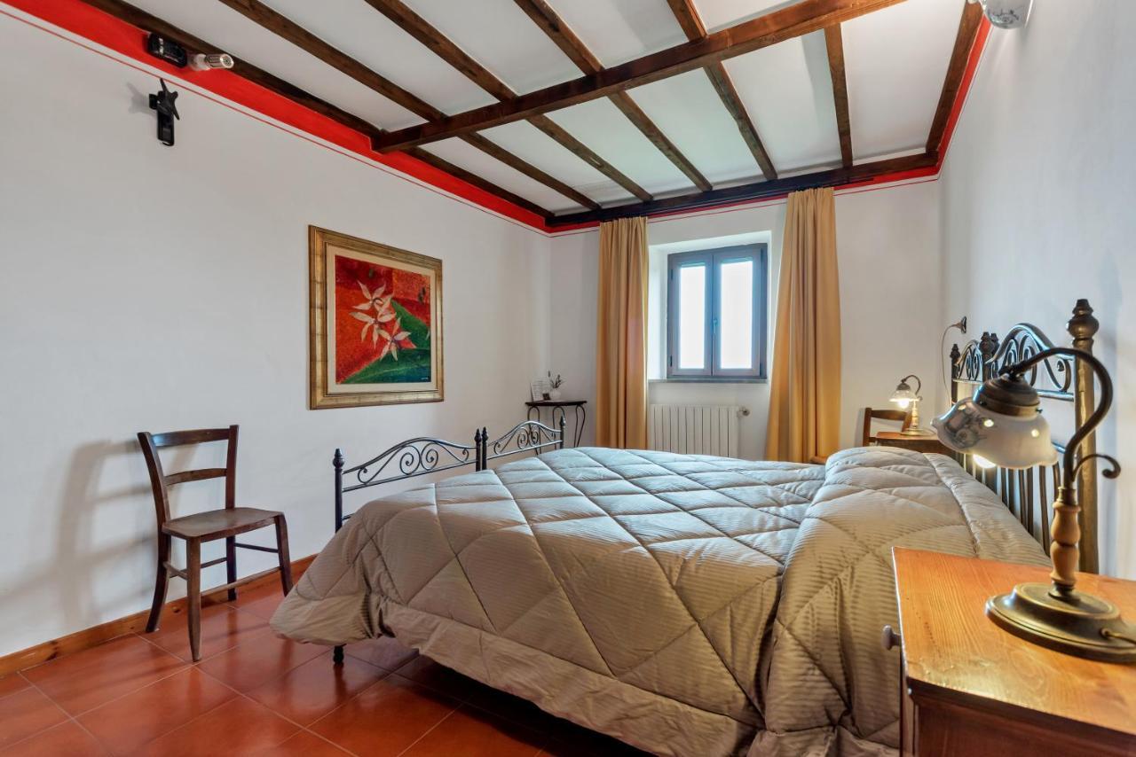 Casale Dei Gelsi Bed & Breakfast Castiglione In Teverina Eksteriør bilde